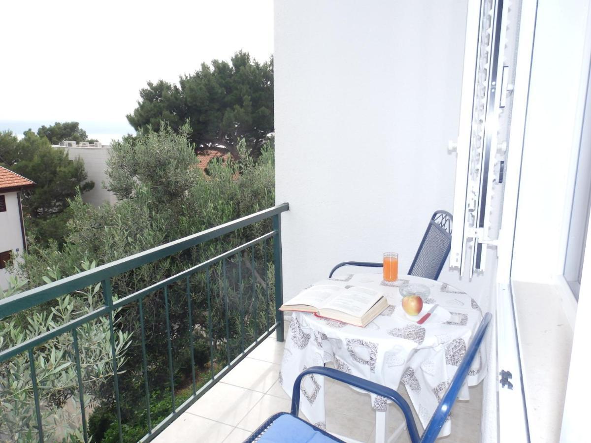 Apartmani Stipan Brela Exterior foto