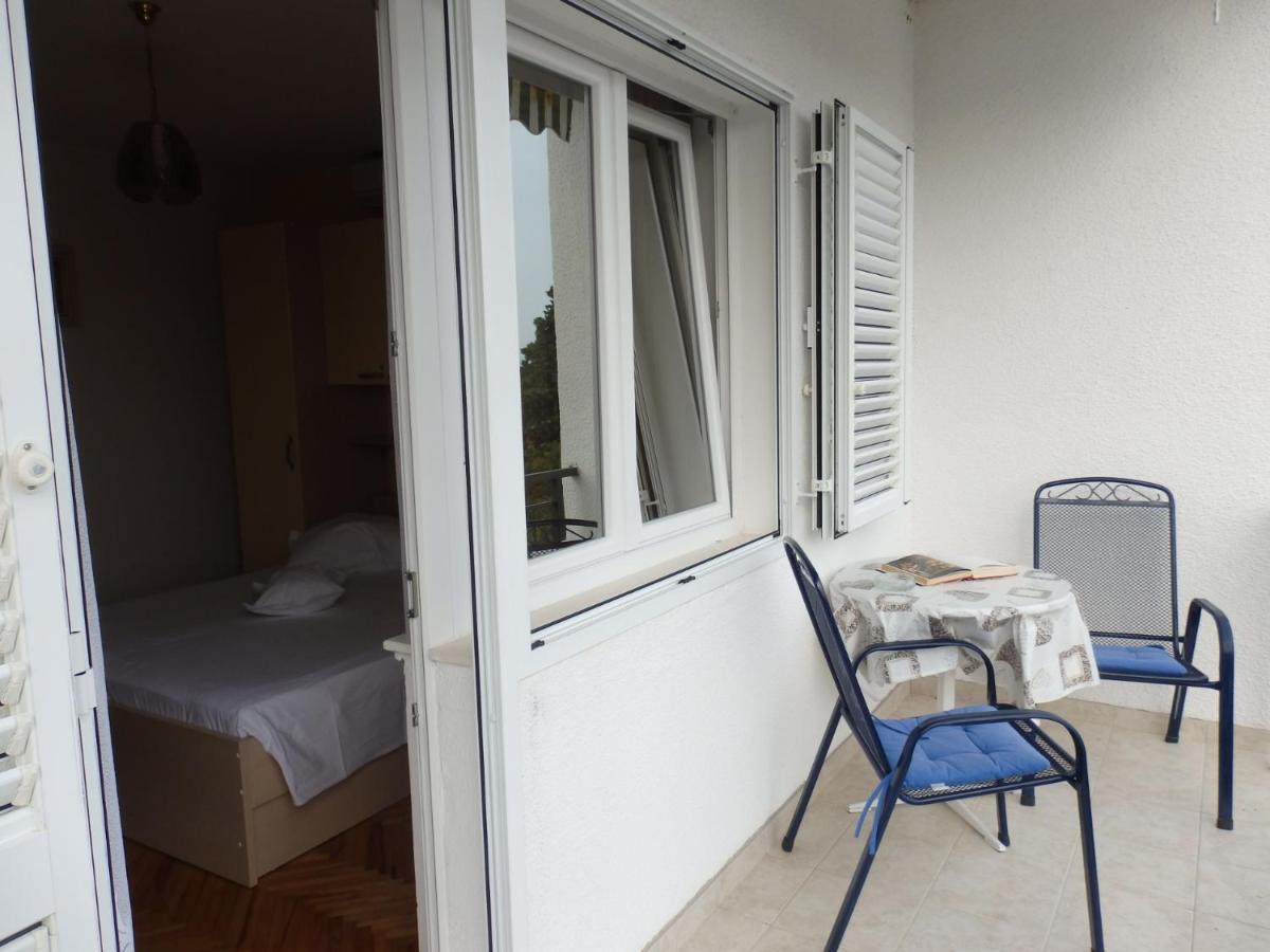 Apartmani Stipan Brela Exterior foto