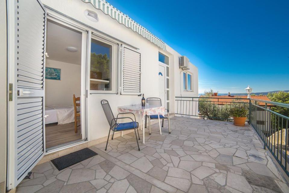 Apartmani Stipan Brela Exterior foto